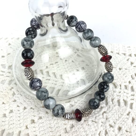 Stretch Bracelet Marble Gray Bead Red Silver - Picture 1 of 2
